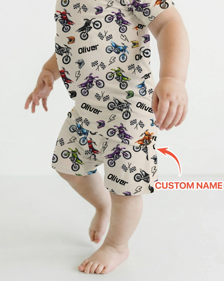 Zweiteiliges Pyjama-Set mit kurzen Ärmeln und Shorts im Sommer-Design