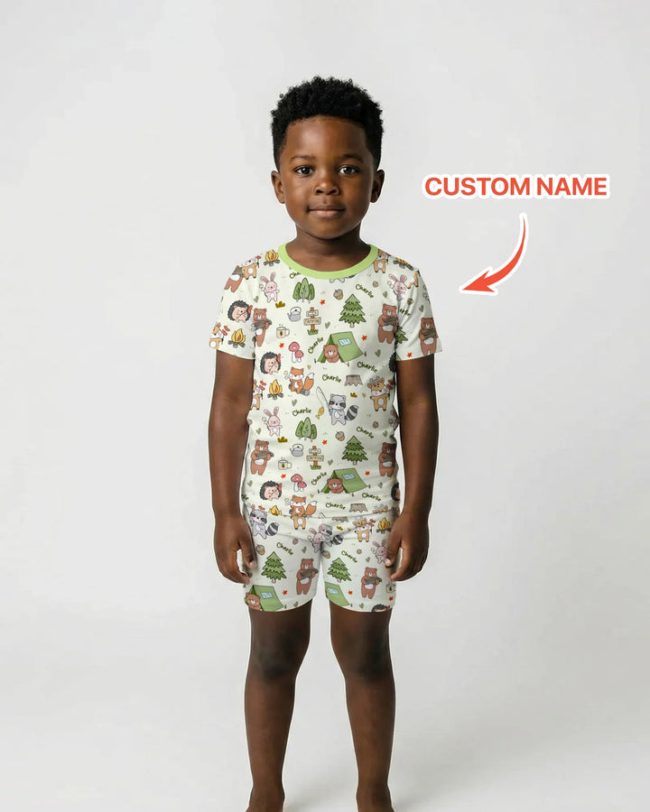Zweiteiliges Pyjama-Set mit kurzen Ärmeln und Shorts im Sommer-Design