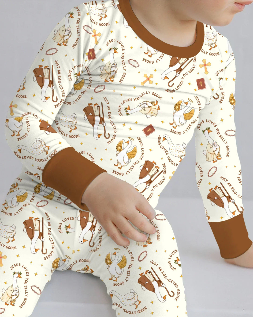 Zweiteiliges Langarm-Pyjama-Set mit Sommerfrüchten