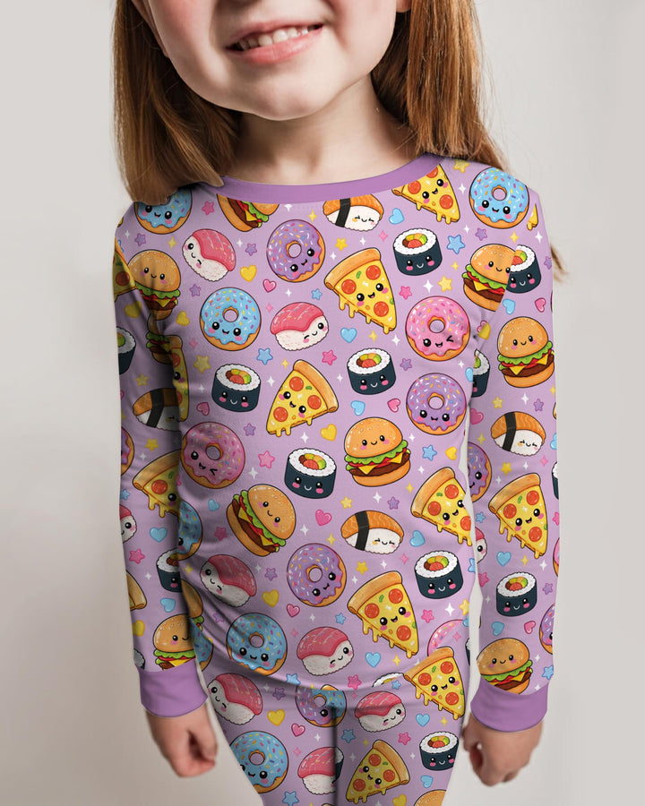 Zweiteiliges Langarm-Pyjama-Set mit Sommerfrüchten