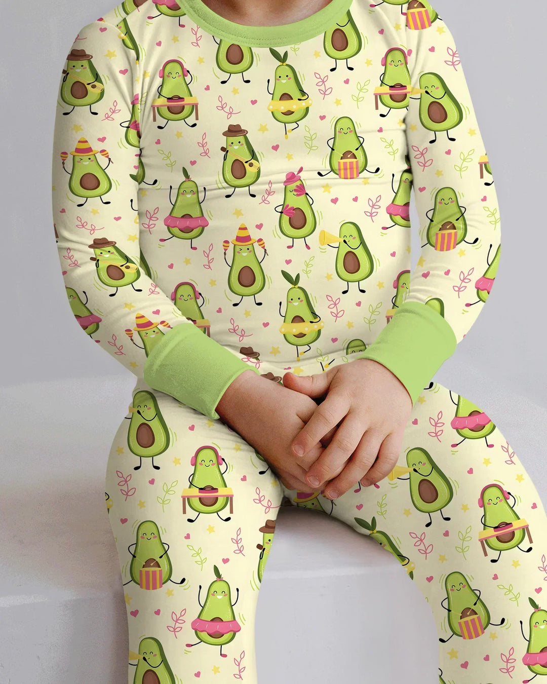Zweiteiliges Langarm-Pyjama-Set mit Sommerfrüchten