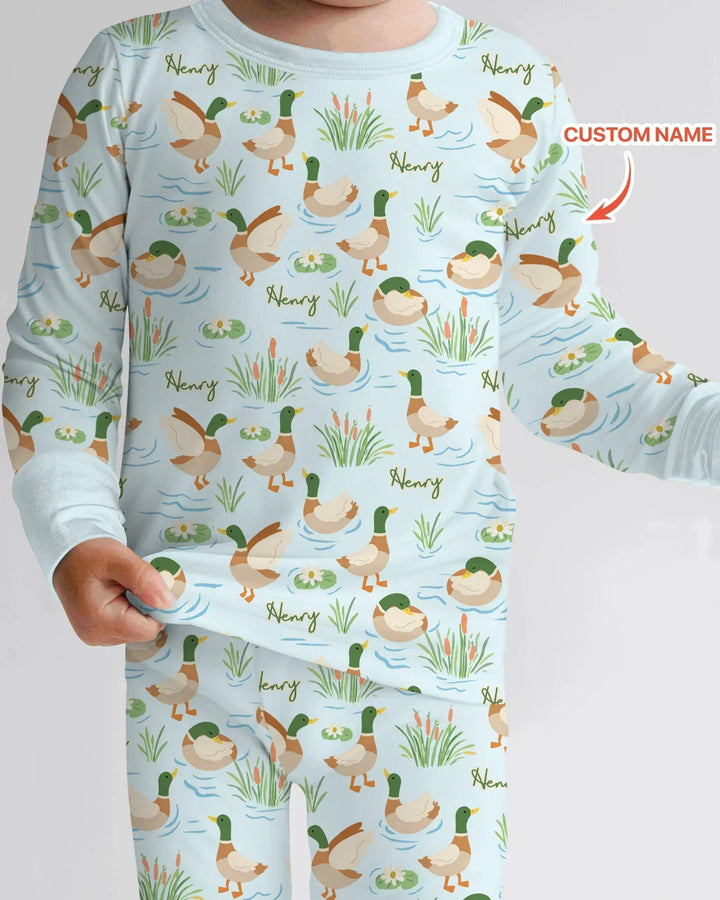 Zweiteiliges Langarm-Pyjama-Set mit Sommerfrüchten
