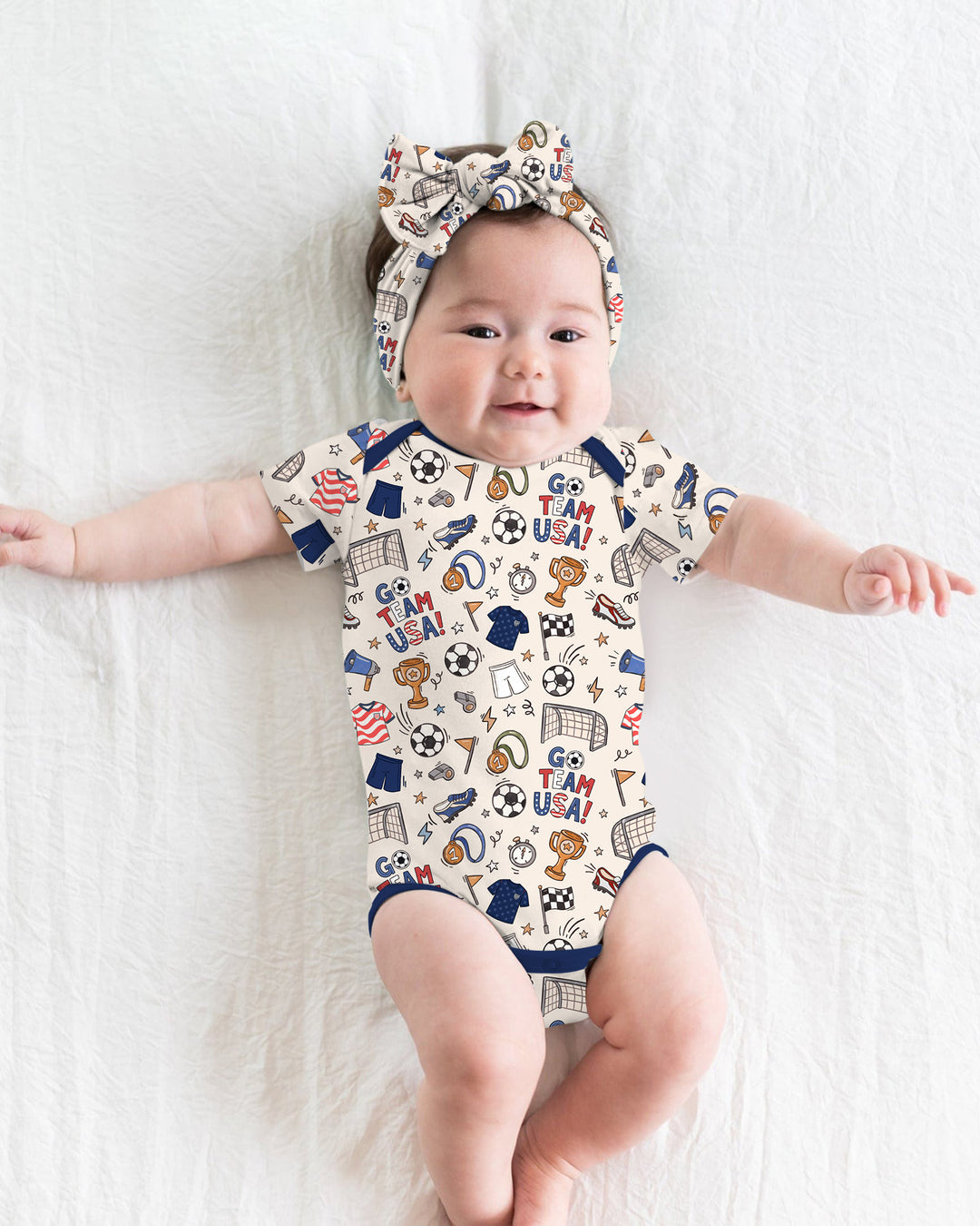 Gerippte Babykleidung mit individuellem Foto - Weich &amp; Skizzenhaft
