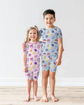 Template Zweiteiliges Pyjama-Set mit kurzen Ärmeln und Shorts
