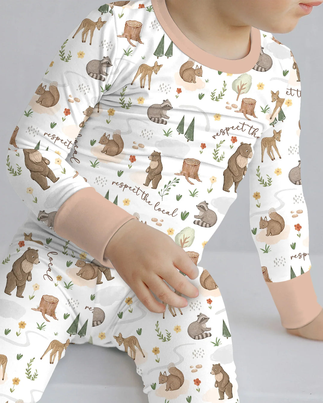 Zweiteiliges Langarm-Pyjama-Set mit Sommerfrüchten