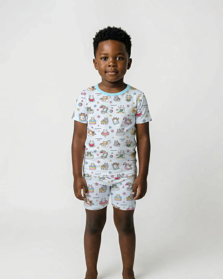 Template Zweiteiliges Pyjama-Set mit kurzen Ärmeln und Shorts