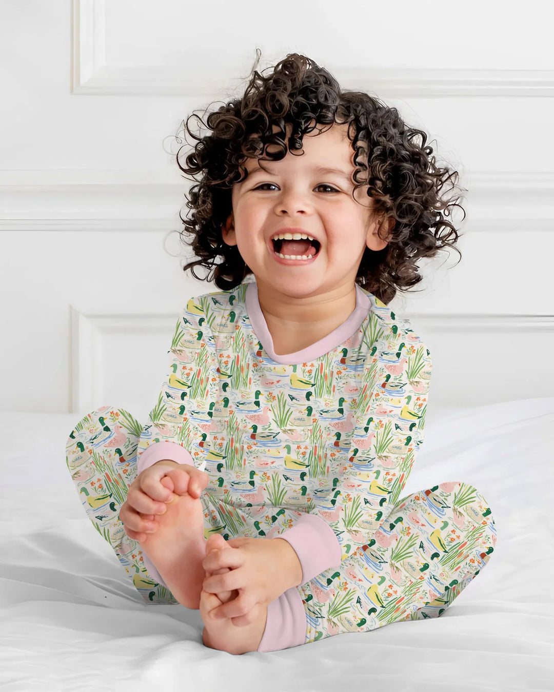 Zweiteiliges Langarm-Pyjama-Set mit Sommerfrüchten