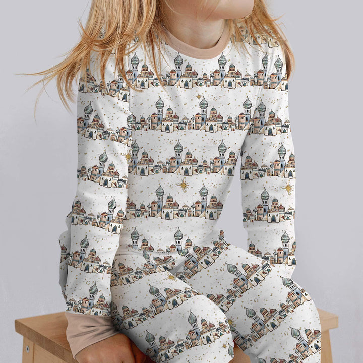 Zweiteiliges Langarm-Pyjama-Set mit Sommerfrüchten