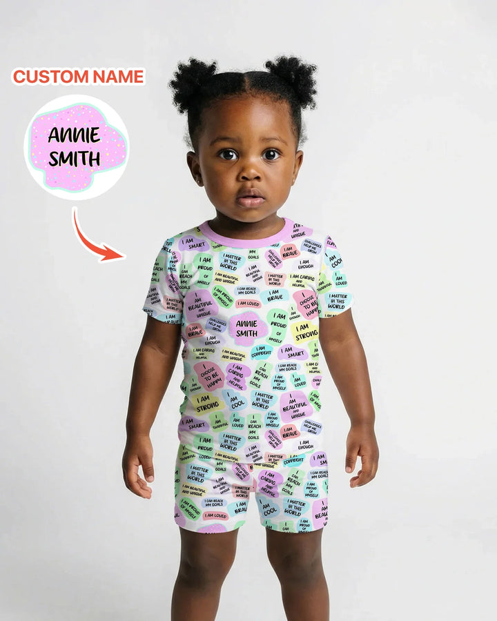 Zweiteiliges Pyjama-Set mit kurzen Ärmeln und Shorts im Sommer-Design