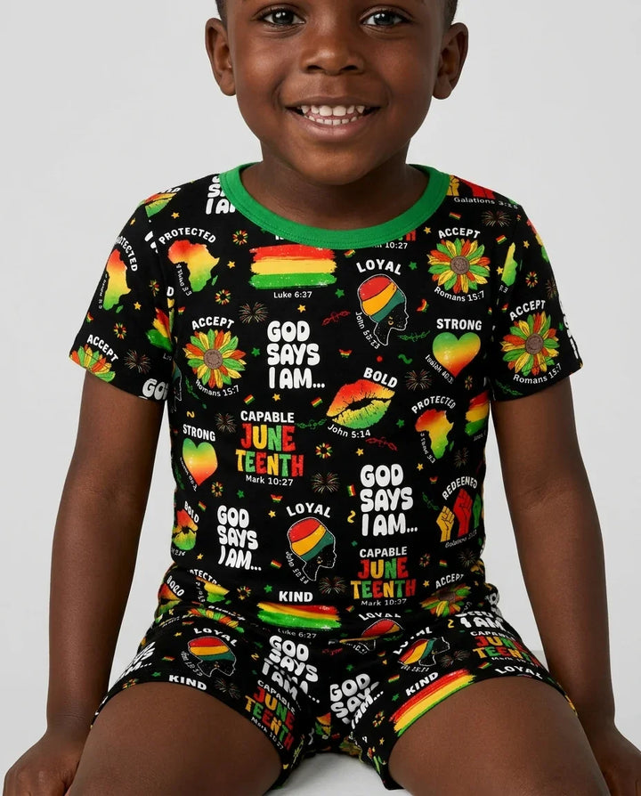 Template Zweiteiliges Pyjama-Set mit kurzen Ärmeln und Shorts