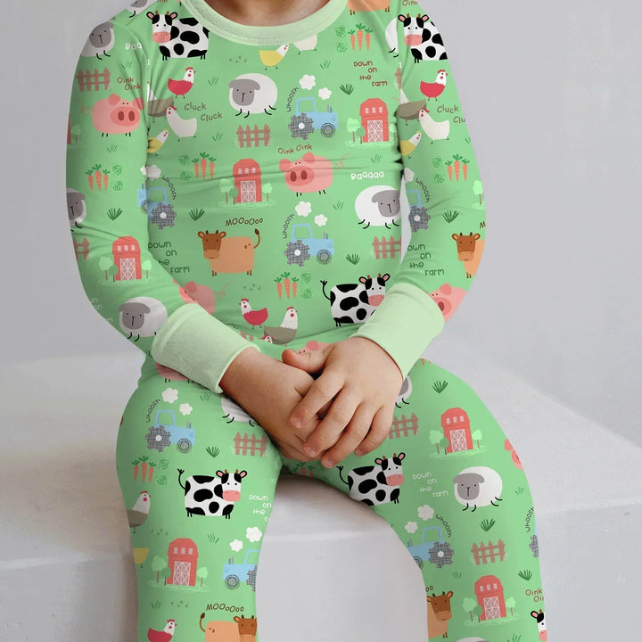 Zweiteiliges Langarm-Pyjama-Set mit Sommerfrüchten