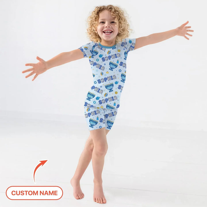 Zweiteiliges Pyjama-Set mit kurzen Ärmeln und Shorts im Sommer-Design