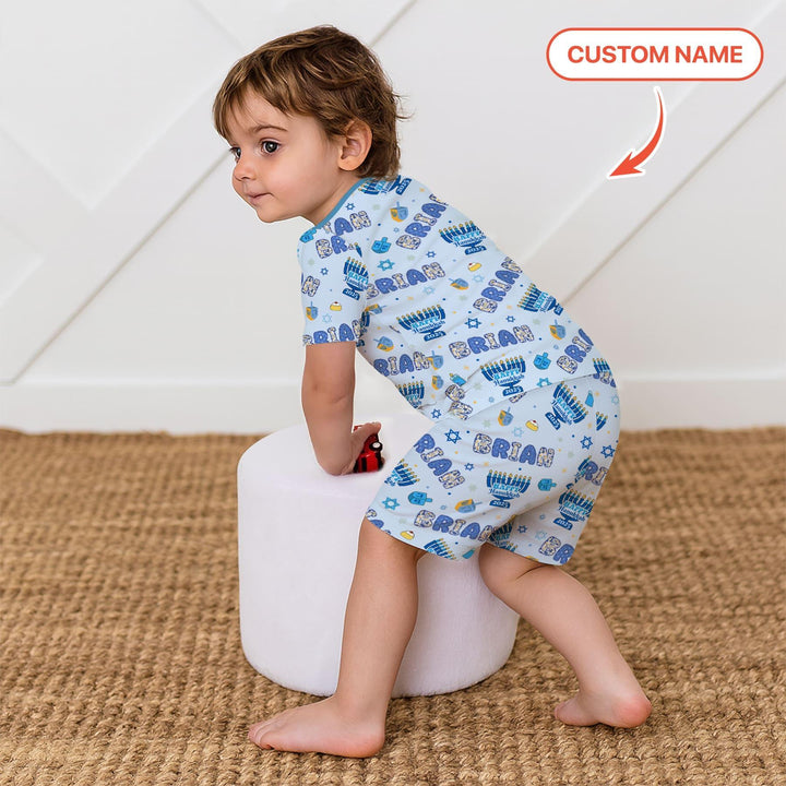 Zweiteiliges Pyjama-Set mit kurzen Ärmeln und Shorts im Sommer-Design
