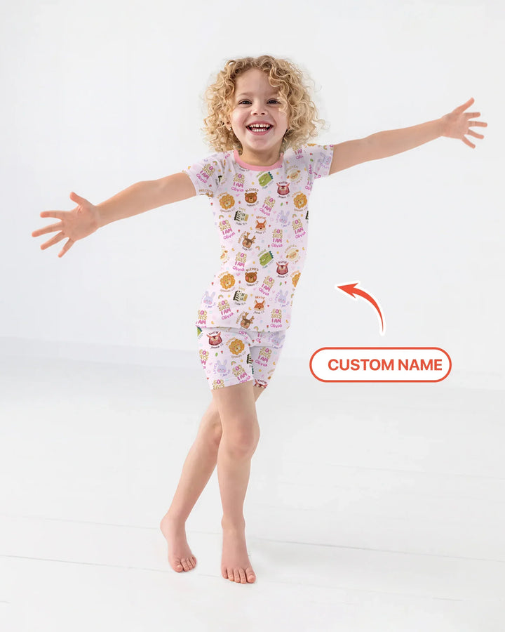Zweiteiliges Pyjama-Set mit kurzen Ärmeln und Shorts im Sommer-Design