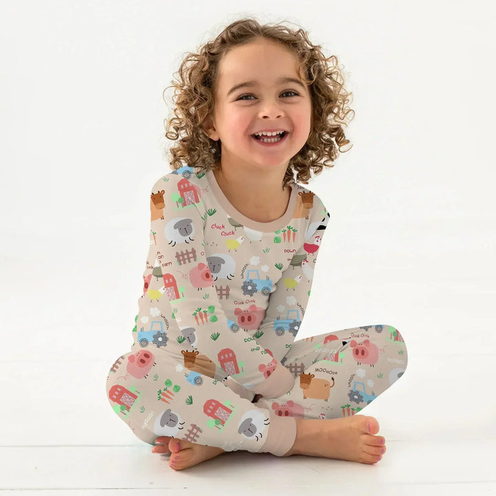 Zweiteiliges Langarm-Pyjama-Set mit Sommerfrüchten