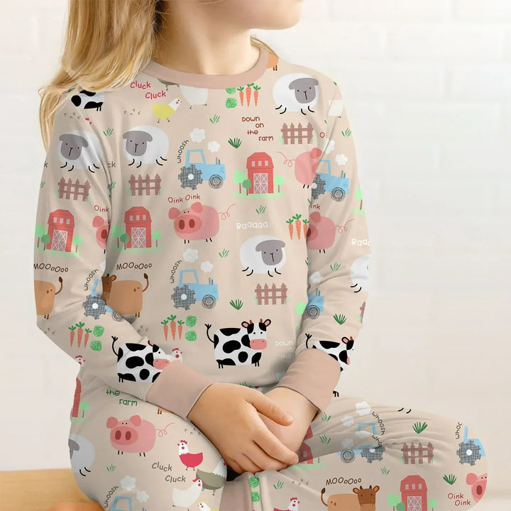 Zweiteiliges Langarm-Pyjama-Set mit Sommerfrüchten