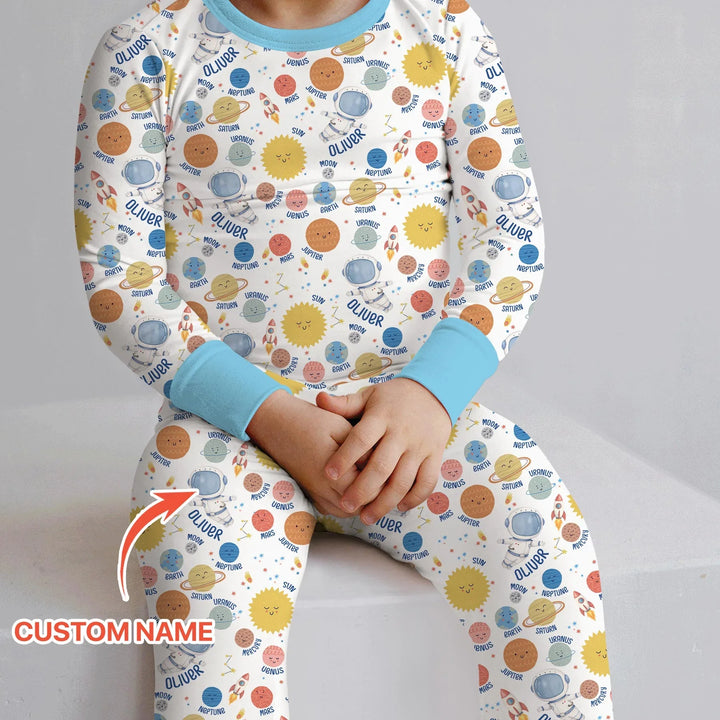 Zweiteiliges Langarm-Pyjama-Set mit Sommerfrüchten