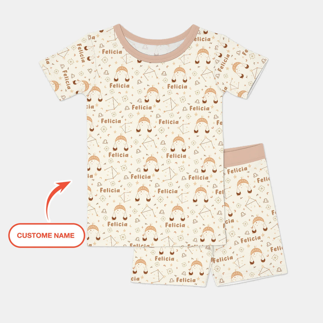 Zweiteiliges Pyjama-Set mit kurzen Ärmeln und Shorts im Sommer-Design