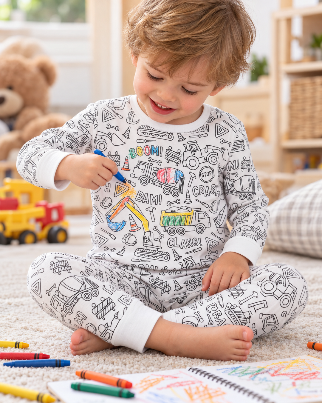 Baumwoll-Pyjama-Set (Zweiteiler) „Baustelle“ zum Ausmalen