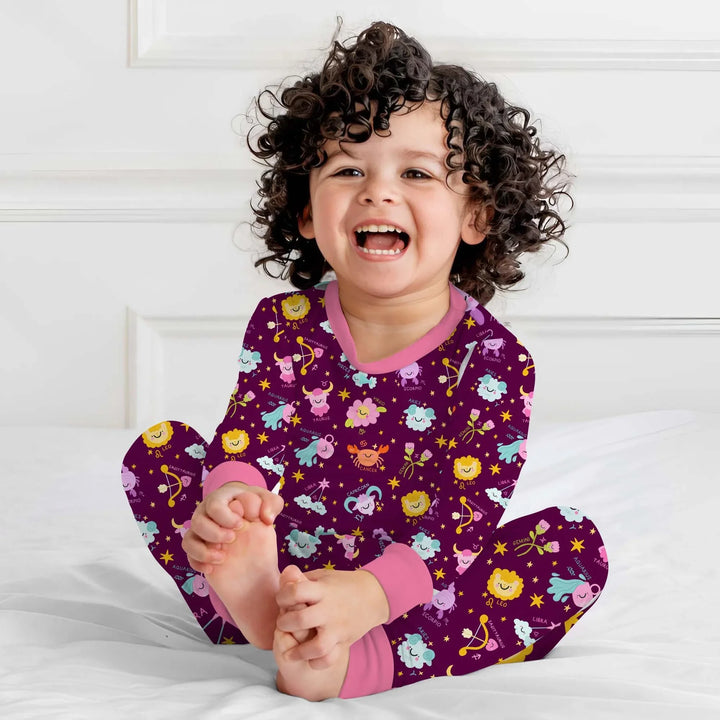 Zweiteiliges Langarm-Pyjama-Set mit Sommerfrüchten