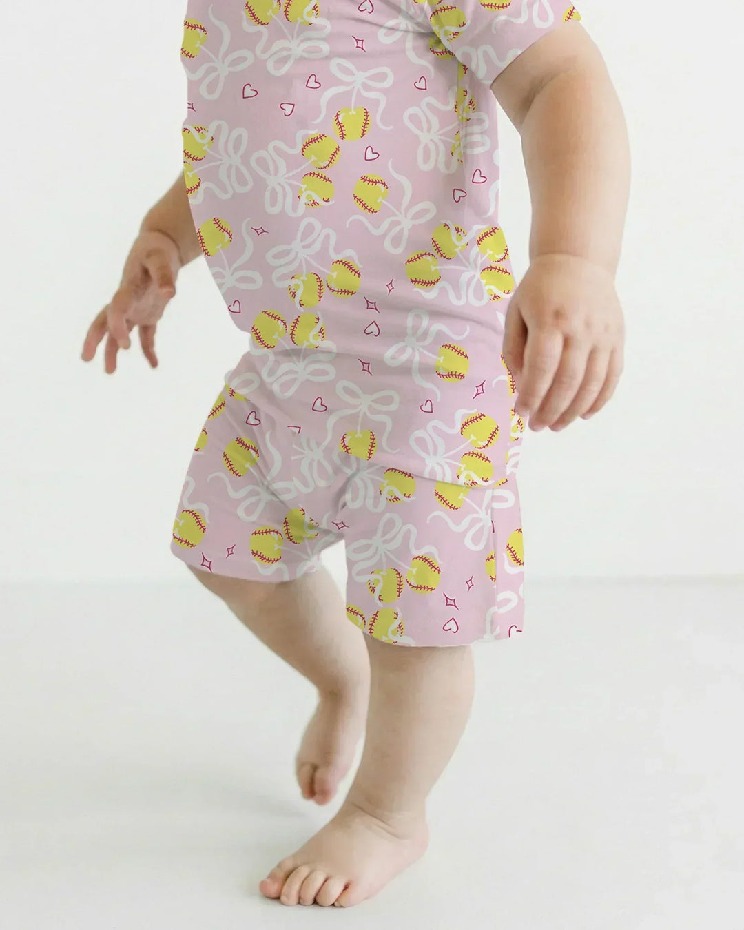 Zweiteiliges Pyjama-Set mit kurzen Ärmeln und Shorts im Sommer-Design