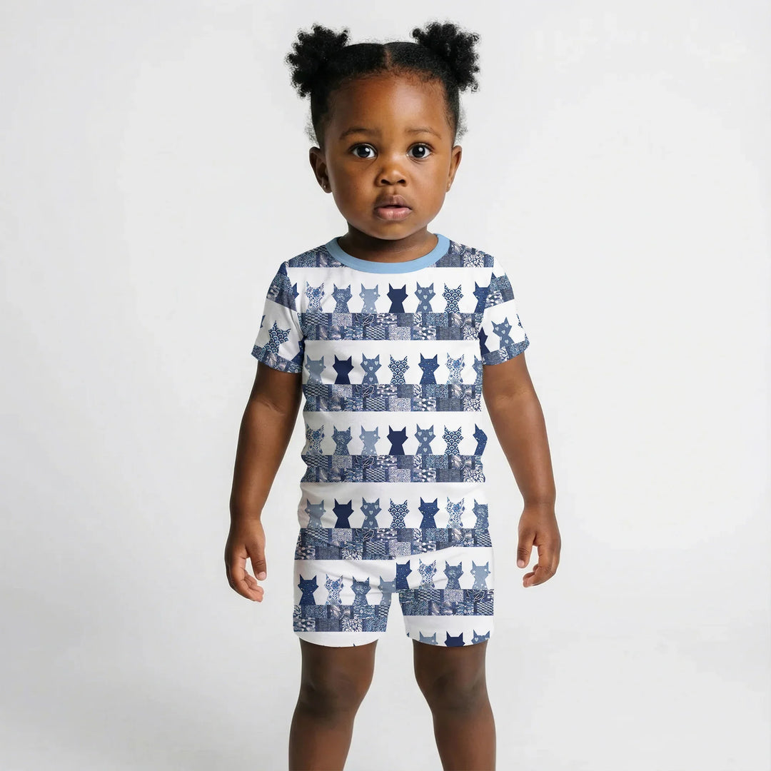 Template Zweiteiliges Pyjama-Set mit kurzen Ärmeln und Shorts