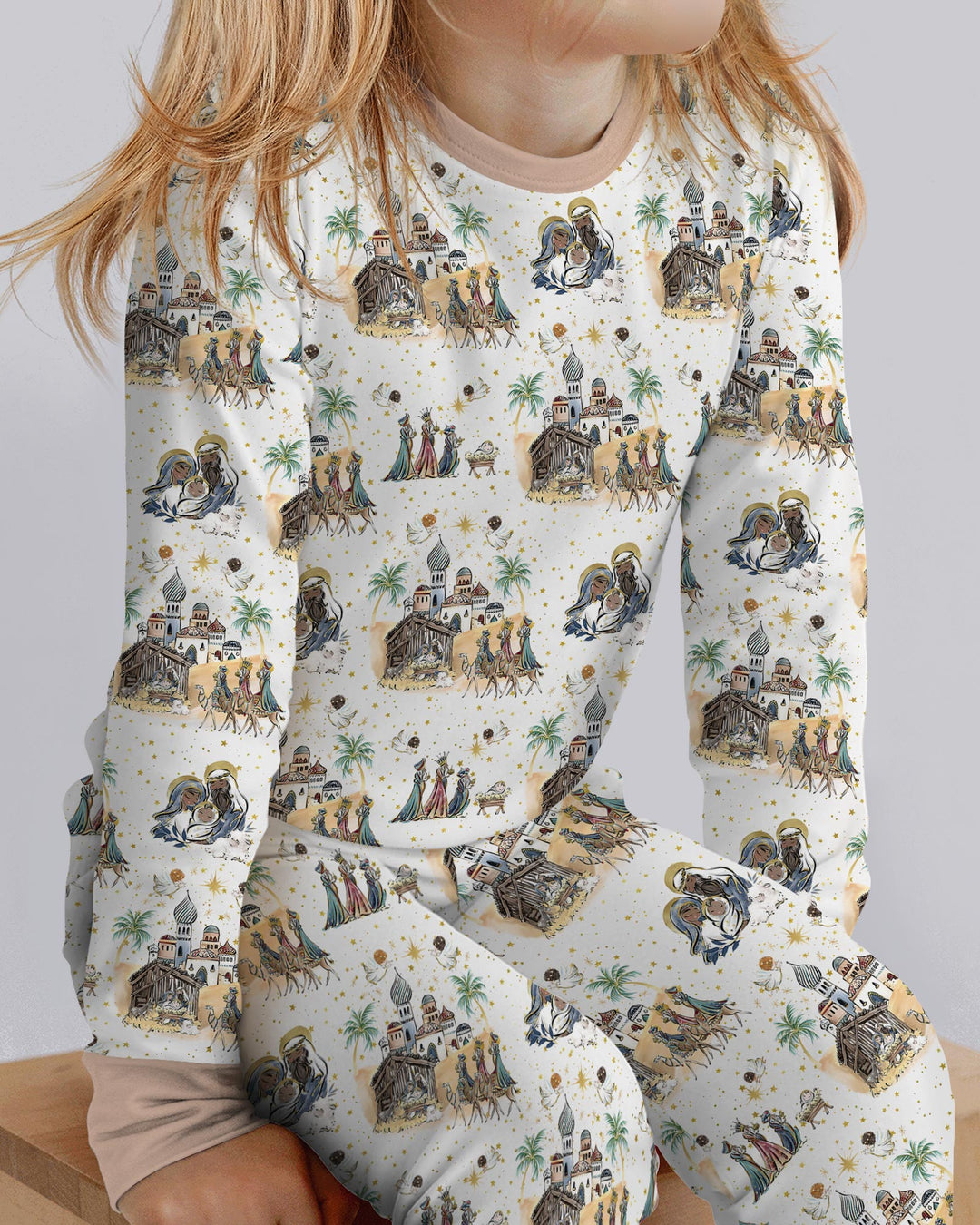 Zweiteiliges Langarm-Pyjama-Set mit Sommerfrüchten