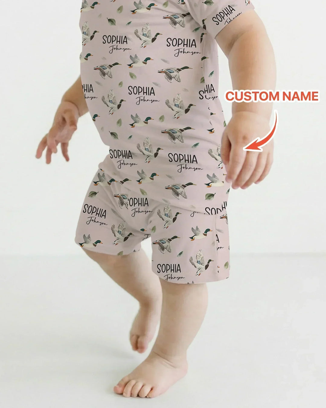 Zweiteiliges Pyjama-Set mit kurzen Ärmeln und Shorts im Sommer-Design