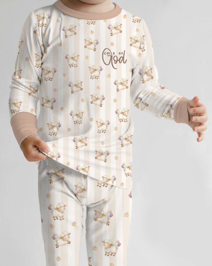 Zweiteiliges Langarm-Pyjama-Set mit Sommerfrüchten