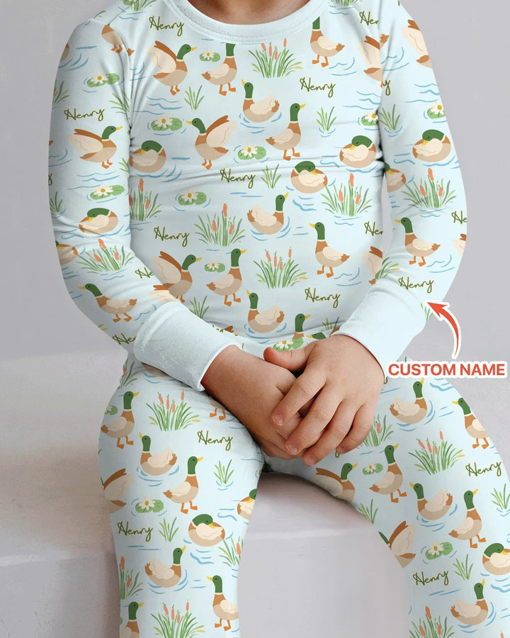 Zweiteiliges Langarm-Pyjama-Set mit Sommerfrüchten