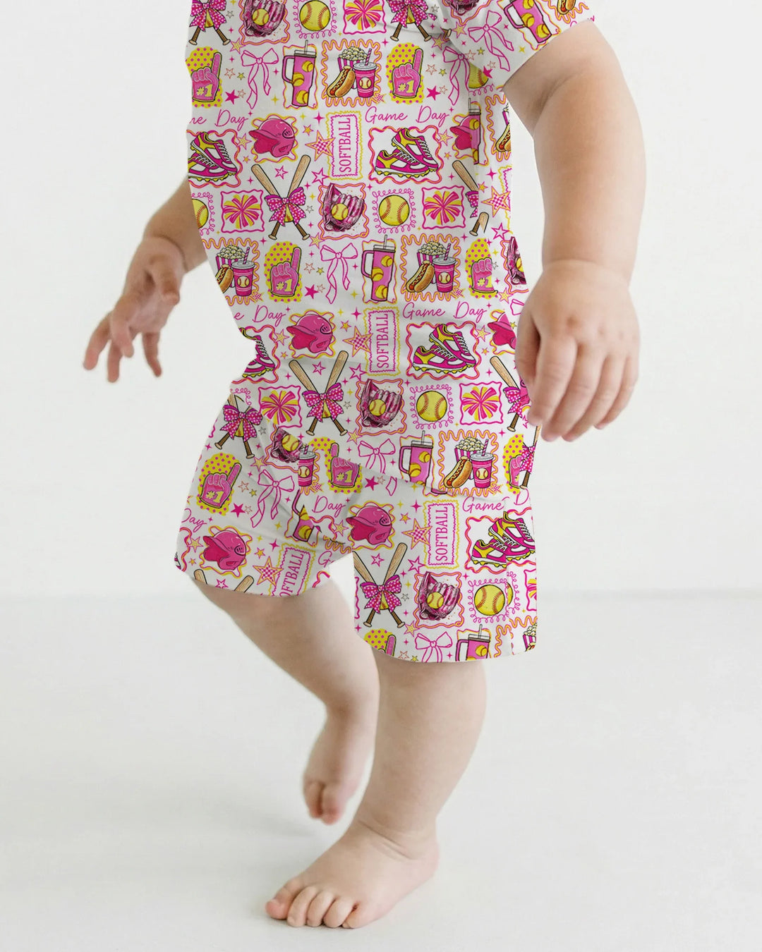 Template Zweiteiliges Pyjama-Set mit kurzen Ärmeln und Shorts