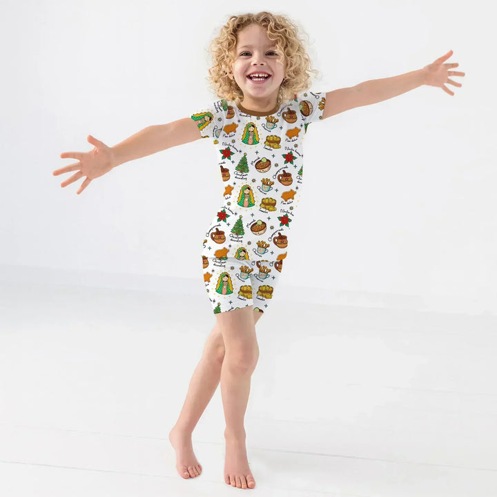 Template Zweiteiliges Pyjama-Set mit kurzen Ärmeln und Shorts