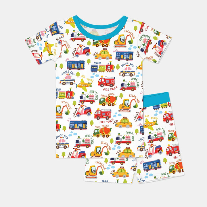 Template Zweiteiliges Pyjama-Set mit kurzen Ärmeln und Shorts