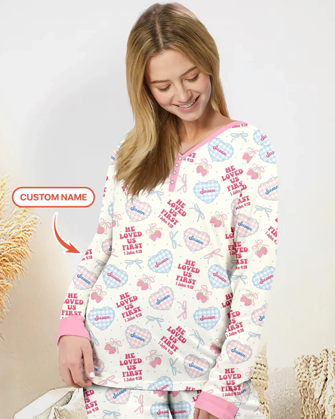 He Loved Us First Personalisiertes Damen-Schlafanzug-Set aus Bambus