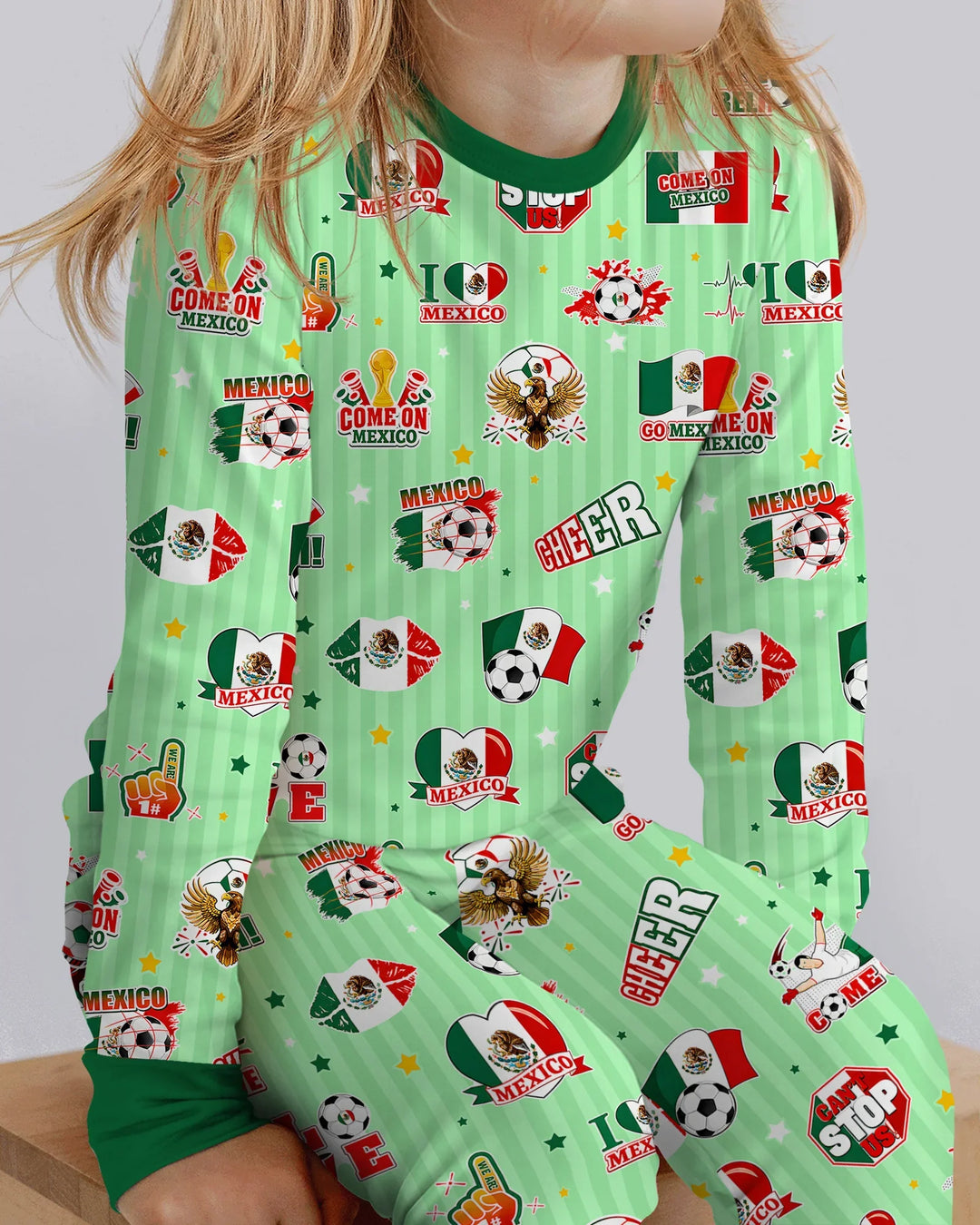 Zweiteiliges Langarm-Pyjama-Set mit Sommerfrüchten