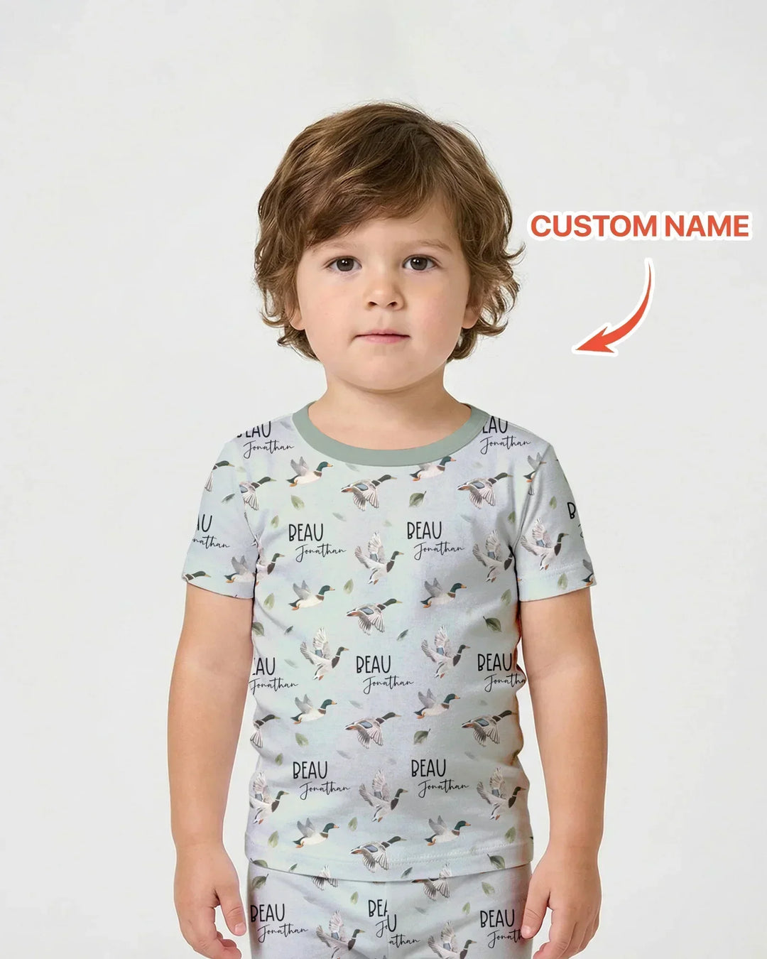 Zweiteiliges Pyjama-Set mit kurzen Ärmeln und Shorts im Sommer-Design