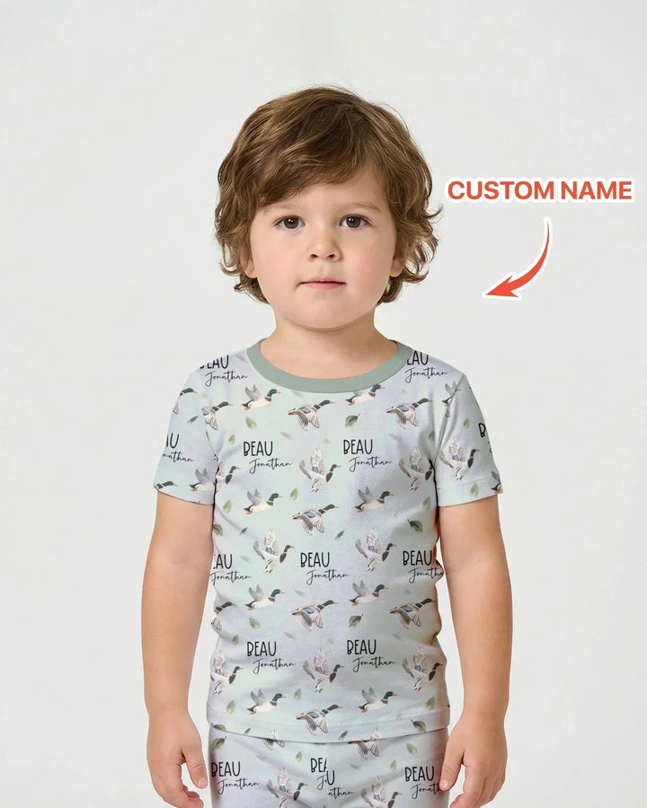 Zweiteiliges Pyjama-Set mit kurzen Ärmeln und Shorts im Sommer-Design