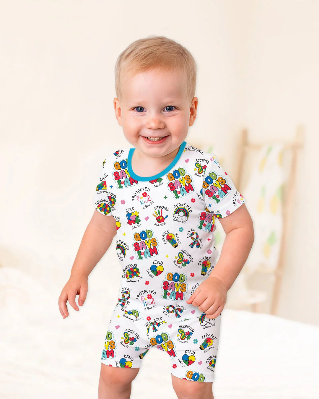 Template Zweiteiliges Pyjama-Set mit kurzen Ärmeln und Shorts