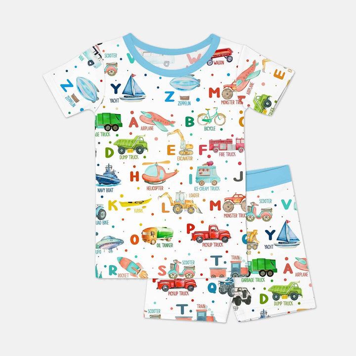 Template Zweiteiliges Pyjama-Set mit kurzen Ärmeln und Shorts