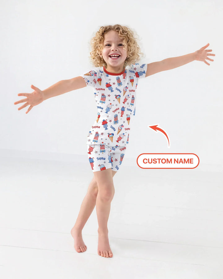 Zweiteiliges Pyjama-Set mit kurzen Ärmeln und Shorts im Sommer-Design