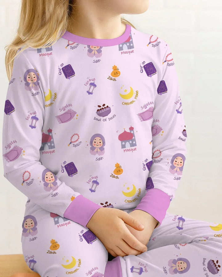 Zweiteiliges Langarm-Pyjama-Set mit Sommerfrüchten