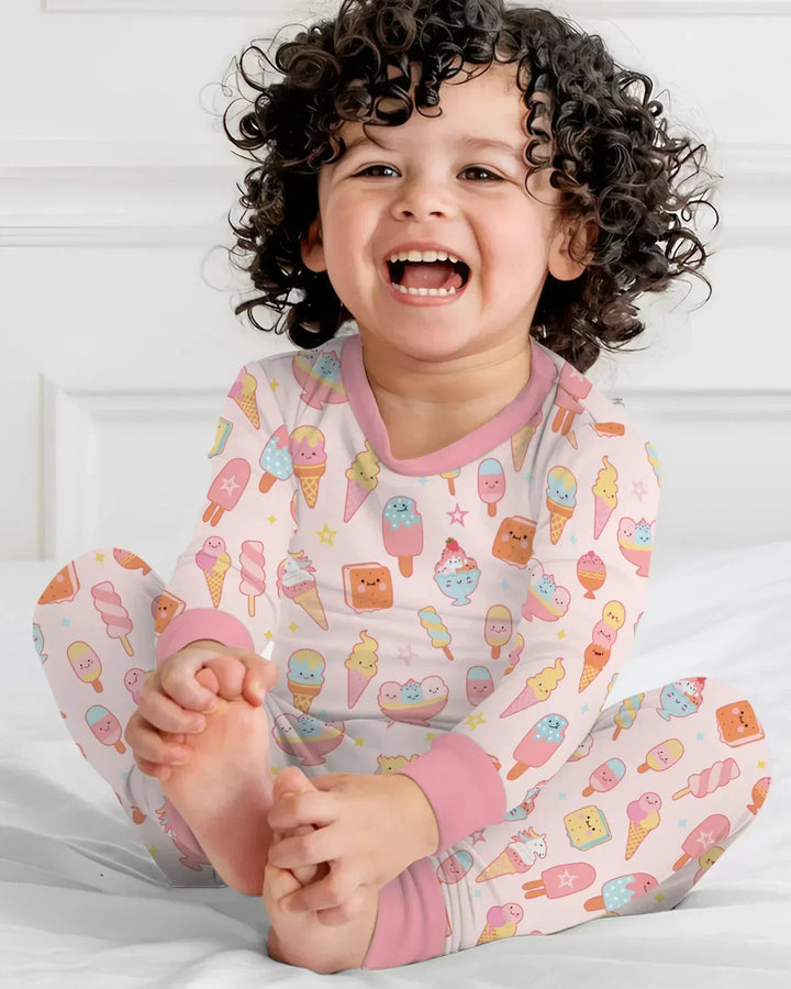 Zweiteiliges Langarm-Pyjama-Set mit Sommerfrüchten