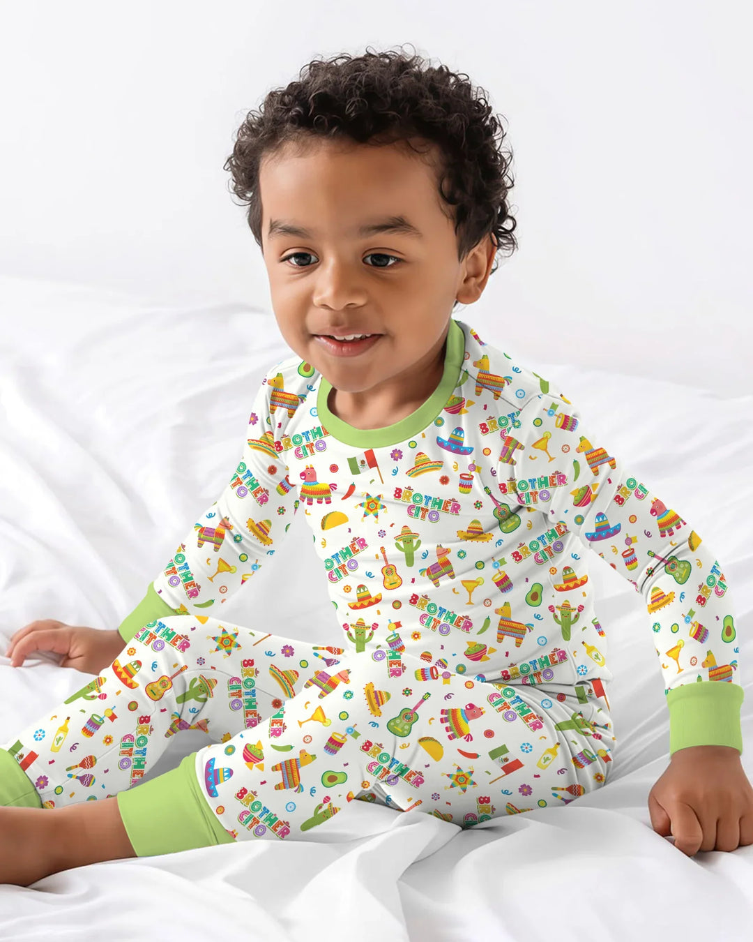 Zweiteiliges Langarm-Pyjama-Set mit Sommerfrüchten