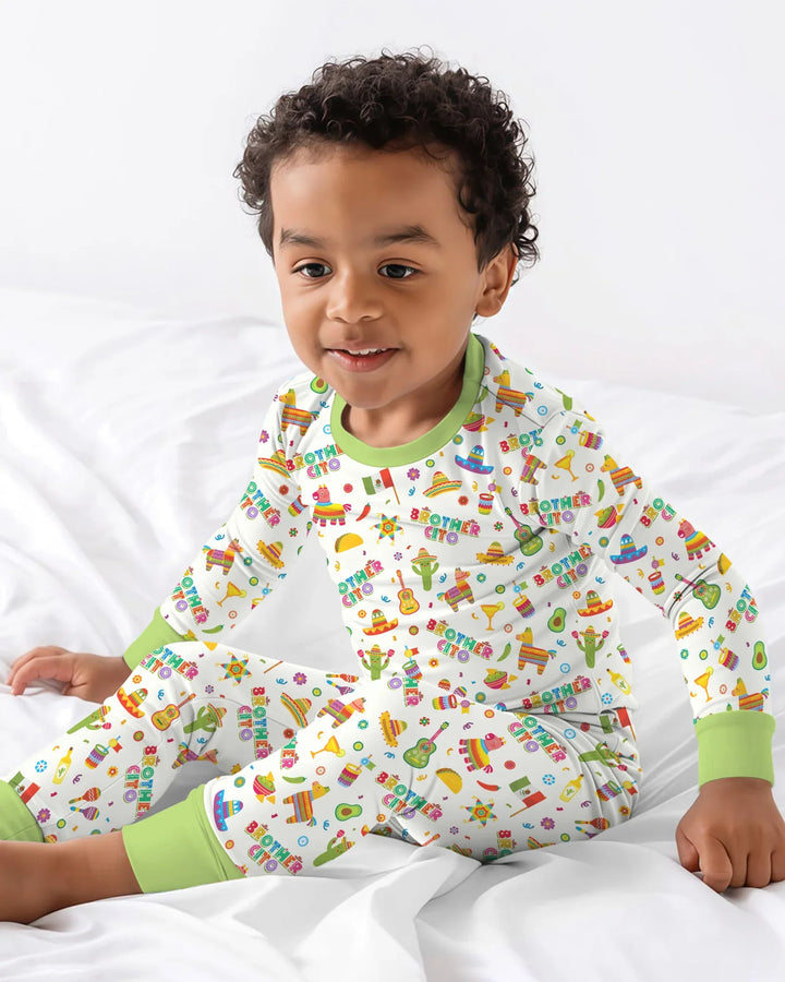Zweiteiliges Langarm-Pyjama-Set mit Sommerfrüchten