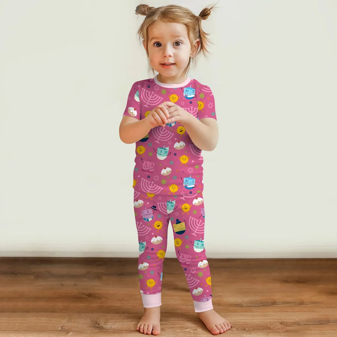 Zweiteiliges, kurzärmliges Pyjama-Set mit Marienkäfern