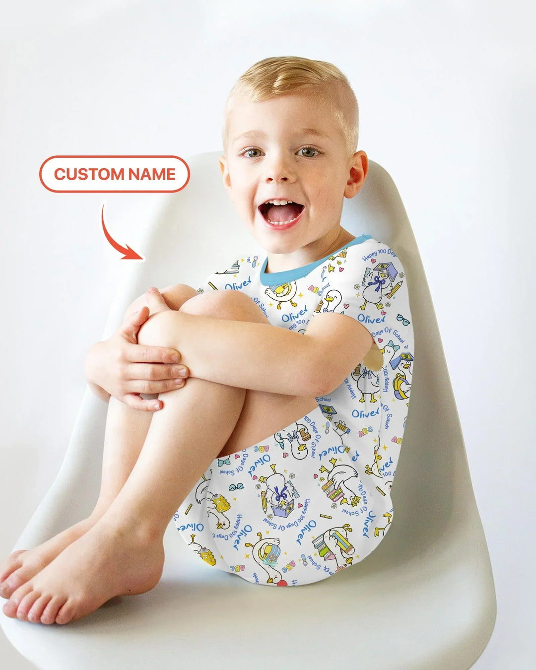 Zweiteiliges Pyjama-Set mit kurzen Ärmeln und Shorts im Sommer-Design