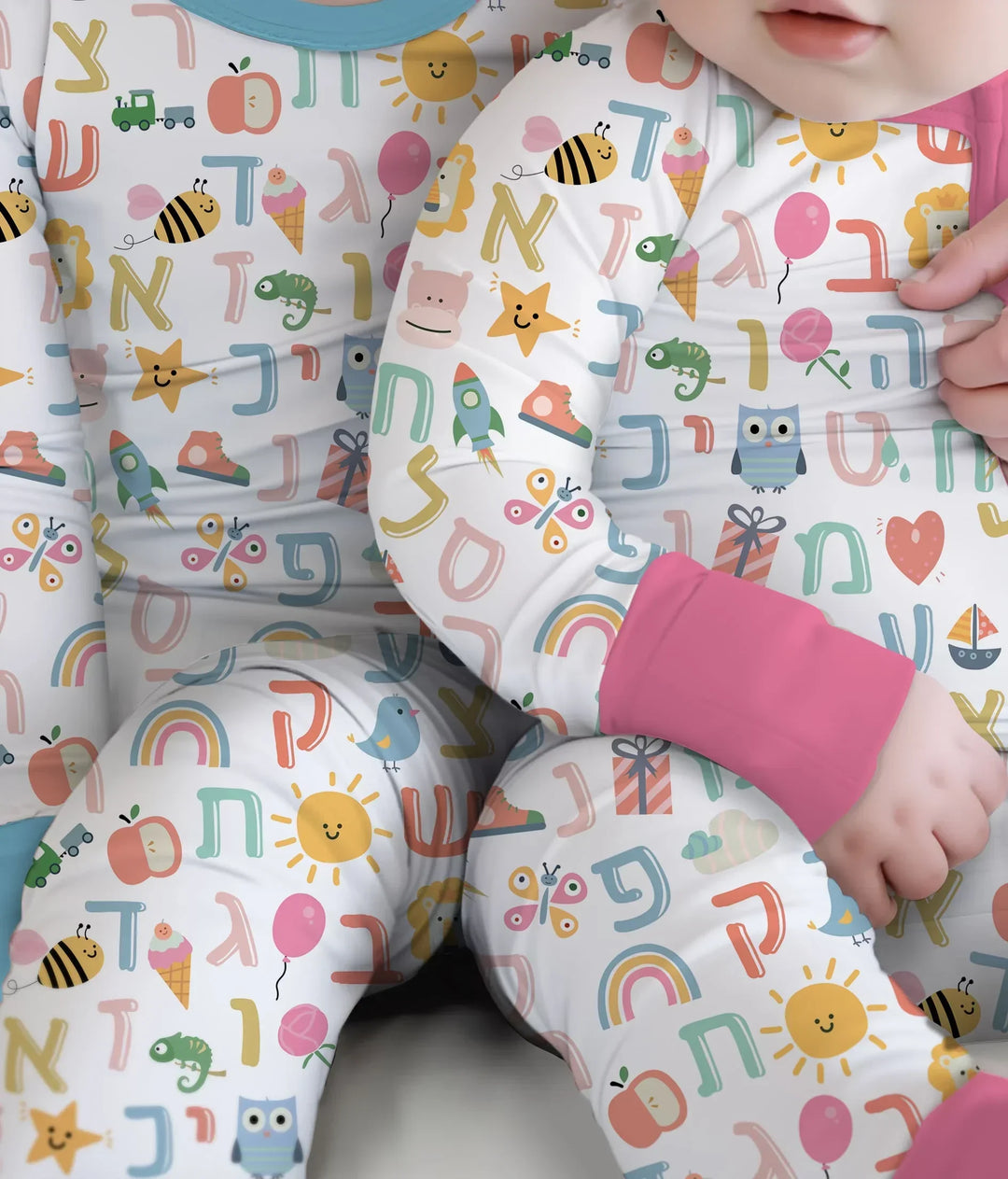 Gerippte Babykleidung mit individuellem Foto - Weich &amp; Skizzenhaft