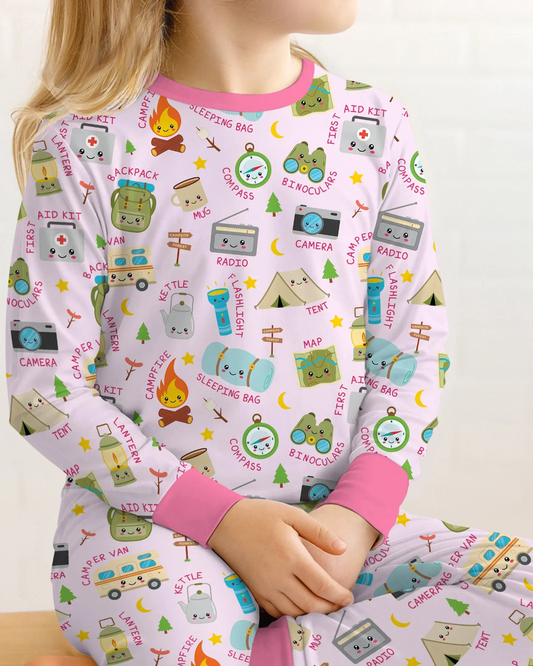 Zweiteiliges Langarm-Pyjama-Set mit Sommerfrüchten