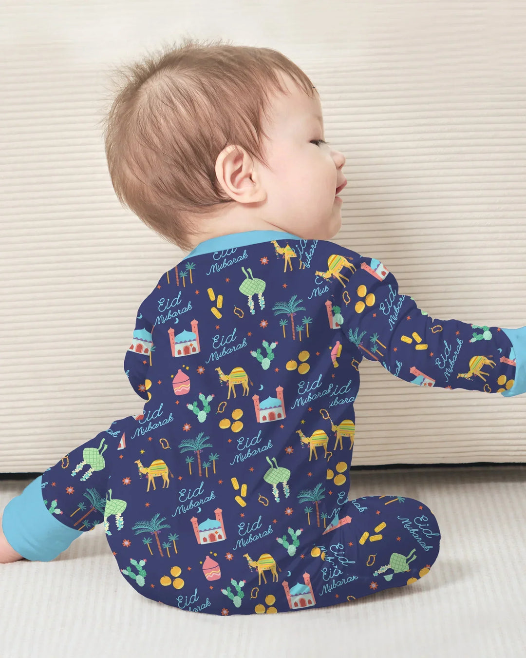 Gerippte Babykleidung mit individuellem Foto - Weich &amp; Skizzenhaft