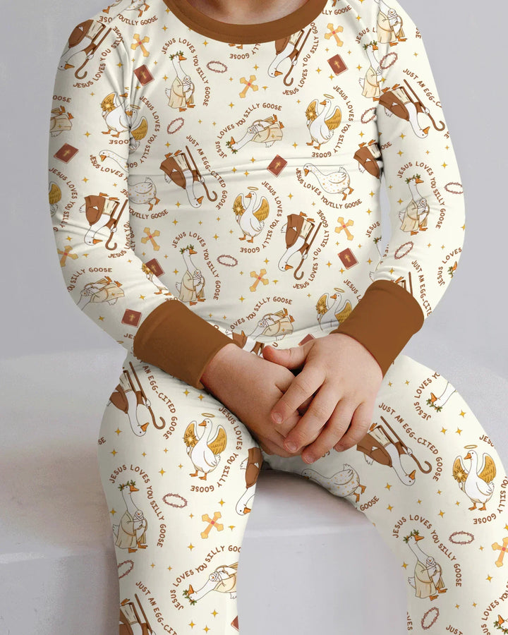 Zweiteiliges Langarm-Pyjama-Set mit Sommerfrüchten